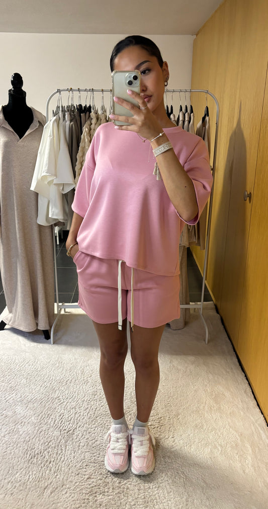 Ensemble Anya rose